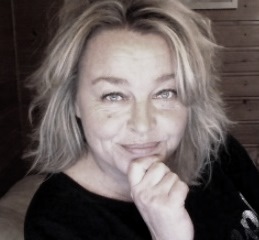 Åse Karin Steinsland, numerolog og livsveileder